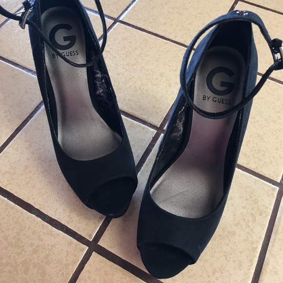 G BY GUESS Black Suede Heels - Picture 1 of 8